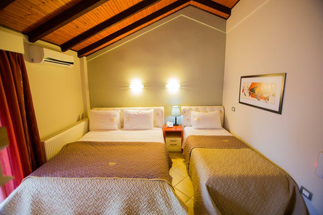 Dea Hotel 2002 Korce Luaran gambar